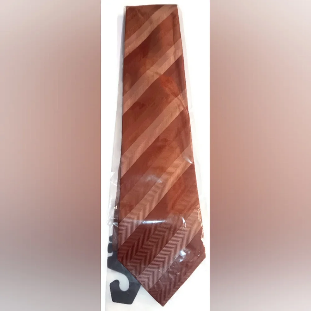 Kenneth Cole Men's Tie Set in Brown, Tan, and Purple & KENNETH COLE KEY FOB - Picture 2 of 7